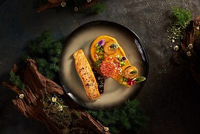 Mai Chau Hideaway Lake Resort