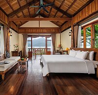 Mai Chau Hideaway Lake Resort