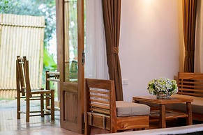 Mai Chau Hideaway Lake Resort