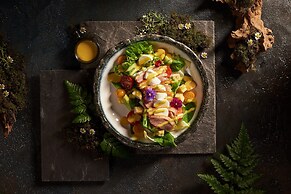 Mai Chau Hideaway Lake Resort