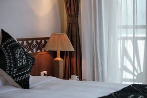 Mai Chau Hideaway Lake Resort