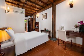 Mai Chau Hideaway Lake Resort