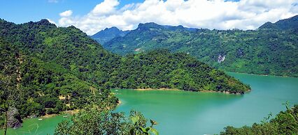 Mai Chau Hideaway Lake Resort