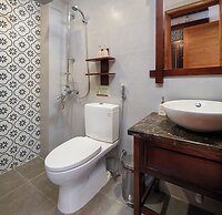 Mai Chau Hideaway Lake Resort