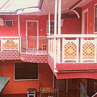 Buena Lynne's Resort Annex