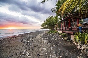 Amed Lodge by Sudamala Resorts