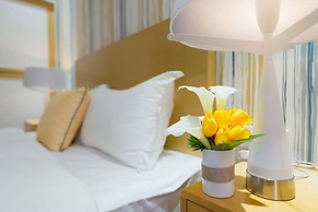 Huizhou Qu Wo Jia Shang Pin Apartment