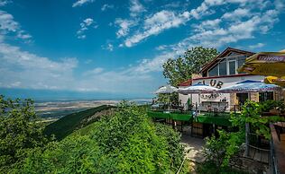 Kanudosi Guest House