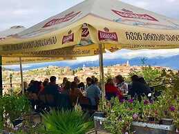 Kanudosi Guest House