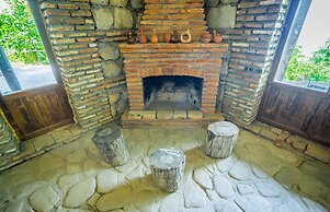 Kanudosi Guest House