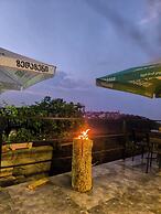 Kanudosi Guest House