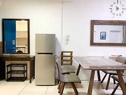 Sunset Seaview Vacation Condos at Infinity Avenue