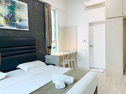 Sunset Seaview Vacation Condos at Infinity Avenue