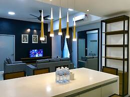 Sunset Seaview Vacation Condos at Infinity Avenue