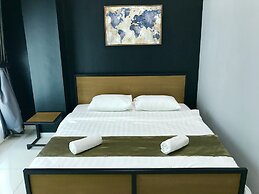 Sunset Seaview Vacation Condos at Infinity Avenue