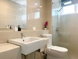 Sunset Seaview Vacation Condos at Infinity Avenue