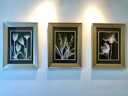 Sunset Seaview Vacation Condos at Infinity Avenue