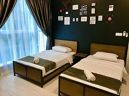 Sunset Seaview Vacation Condos at Infinity Avenue