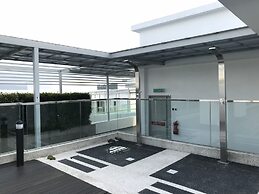 Sunset Seaview Vacation Condos at Infinity Avenue