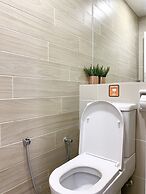 Sunset Seaview Vacation Condos at Infinity Avenue