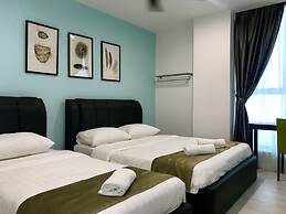 Sunset Seaview Vacation Condos at Infinity Avenue