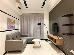 Sunset Seaview Vacation Condos at Infinity Avenue