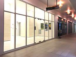 Sunset Seaview Vacation Condos at Infinity Avenue