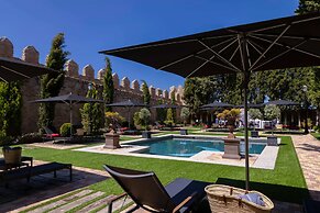 La Casa del Presidente Small Luxury Hotels