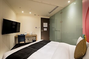 Merryday Hotel Banqiao Branch