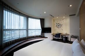 Merryday Hotel Banqiao Branch