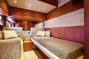 Italy Luxury Yacht Charter