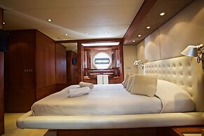 Italy Luxury Yacht Charter