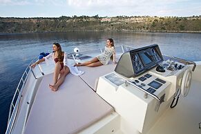 Italy Luxury Yacht Charter