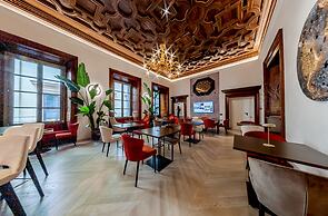 Martius Private Suites Hotel