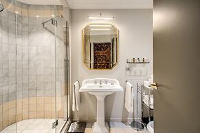 Martius Private Suites Hotel