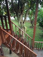 Three Moons Homestay