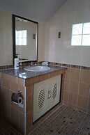 Three Moons Homestay