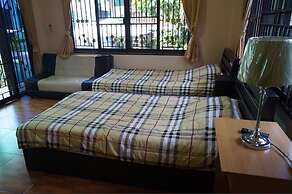 Three Moons Homestay