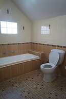 Three Moons Homestay