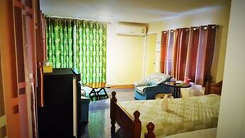 Jorakae Sampan Resort