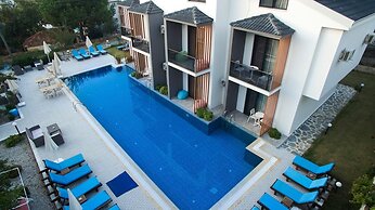 Pegasus Hotel & Villa