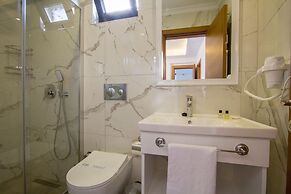 Pegasus Hotel & Villa