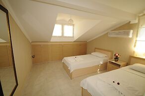 Pegasus Hotel & Villa