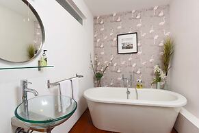 Cedar House at The Old Fire Station