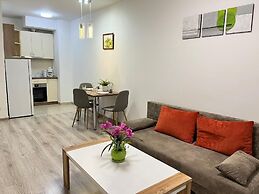 Corvin Rose Apartment Hotel