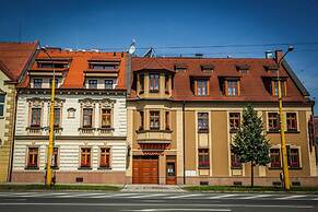 Hotel KATERAIN