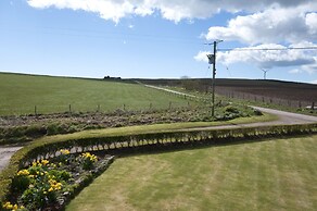 Chapel Of Barras Farm Bed & Breakfast