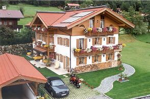 Ferienwohnungen Beim Hausbacher