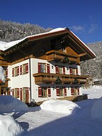 Ferienwohnungen Beim Hausbacher