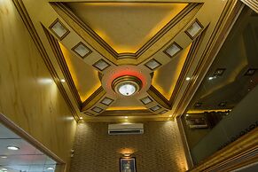 Euro Hotel and Apartments